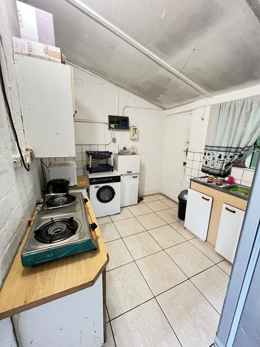 3 Bedroom Property for Sale in Manenberg Western Cape